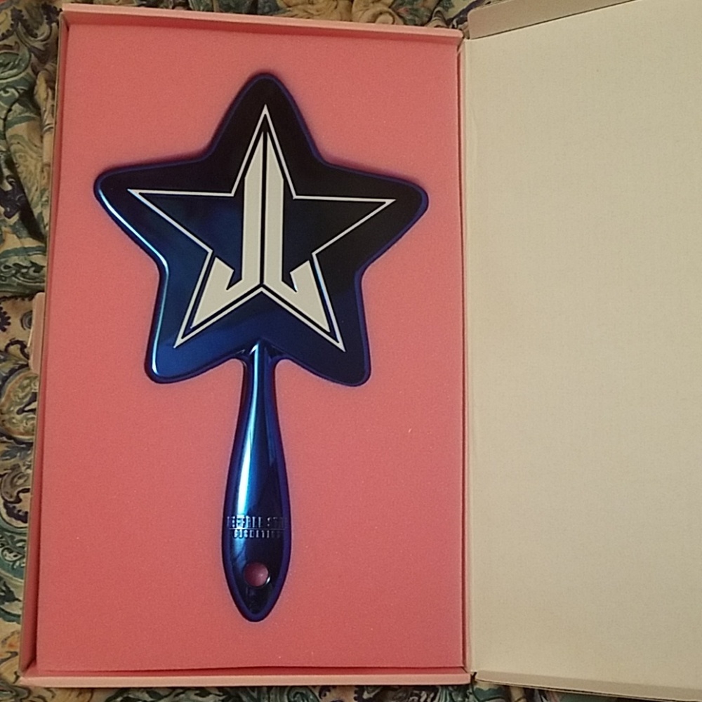 Jeffree star mirror